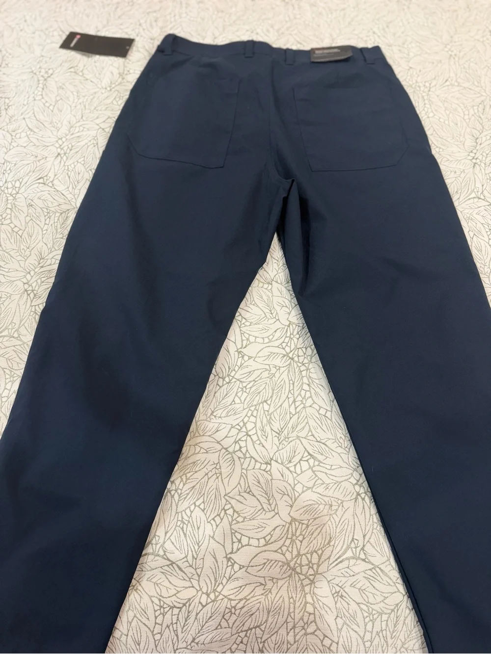 lululemon athletica Men's Dark Navy Chinos - Picture 7 of 7